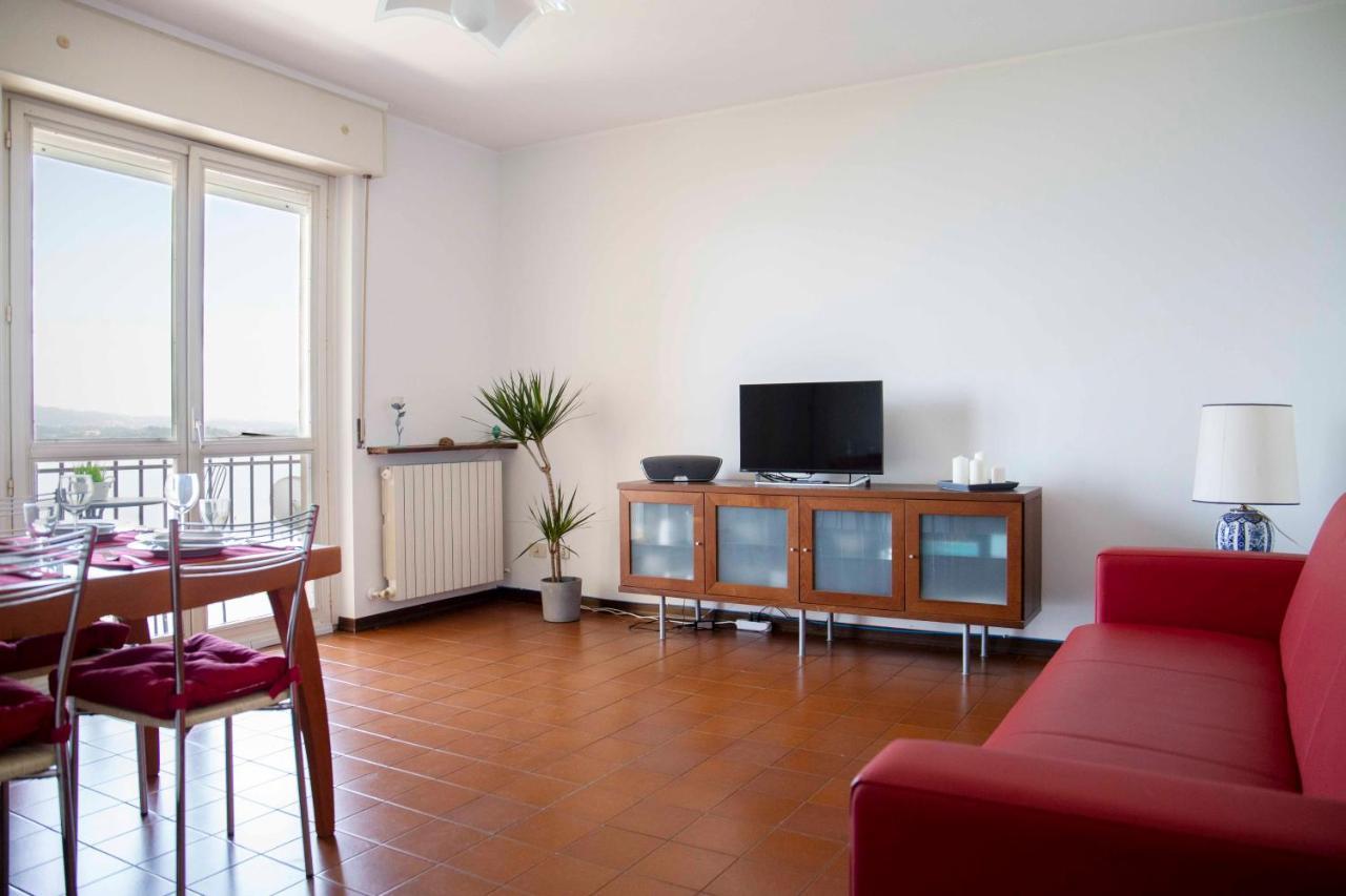 Cloud 9 - Apartment With Stunning Lake View Бельджирате Экстерьер фото
