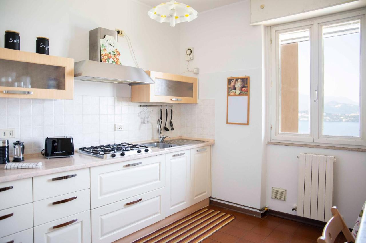 Cloud 9 - Apartment With Stunning Lake View Бельджирате Экстерьер фото
