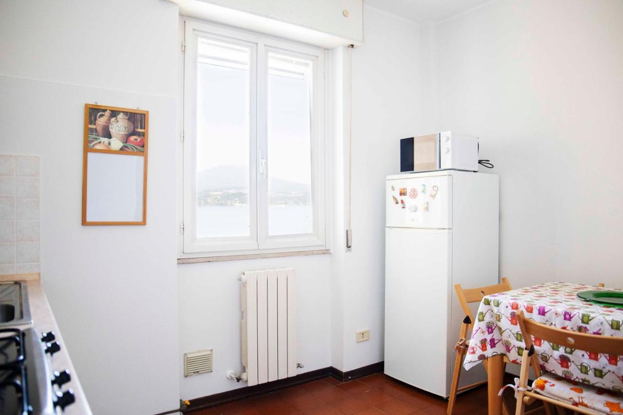 Cloud 9 - Apartment With Stunning Lake View Бельджирате Экстерьер фото